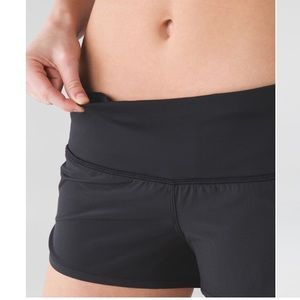 Lululemon Speed Up Shorts 2.5 inch